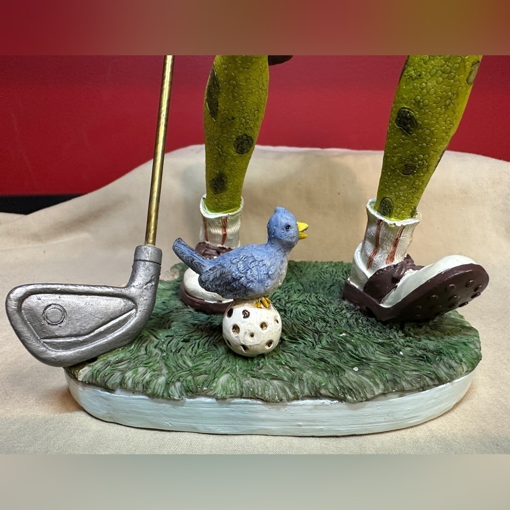 Mr Frog Goes Golfing Resin Figurine Statue Approximately 5.25”x4.25”x10” Birdie - Picture 11 of 15